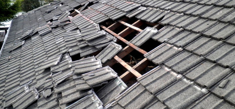 Roof Shingles Repair Wind Damage in Industry, CA